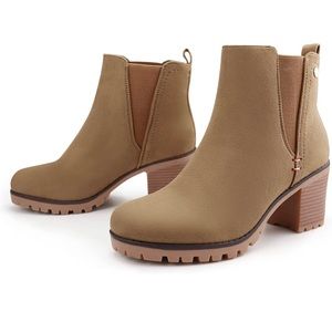 Women’s suede ankle chelsea booties